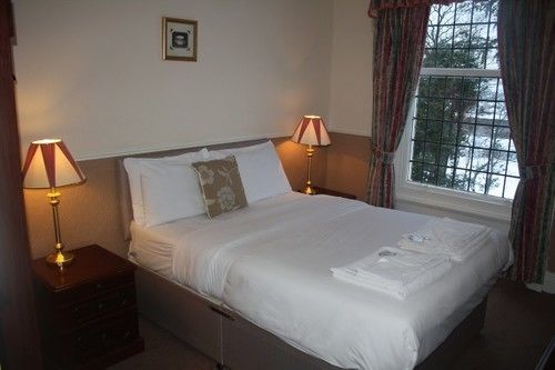 Gomersal Lodge Hotel Cleckheaton Zewnętrze zdjęcie